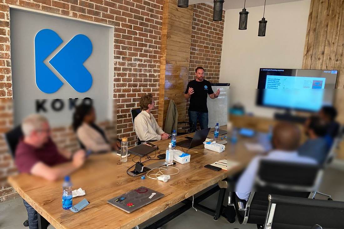 Working session with a commercial team